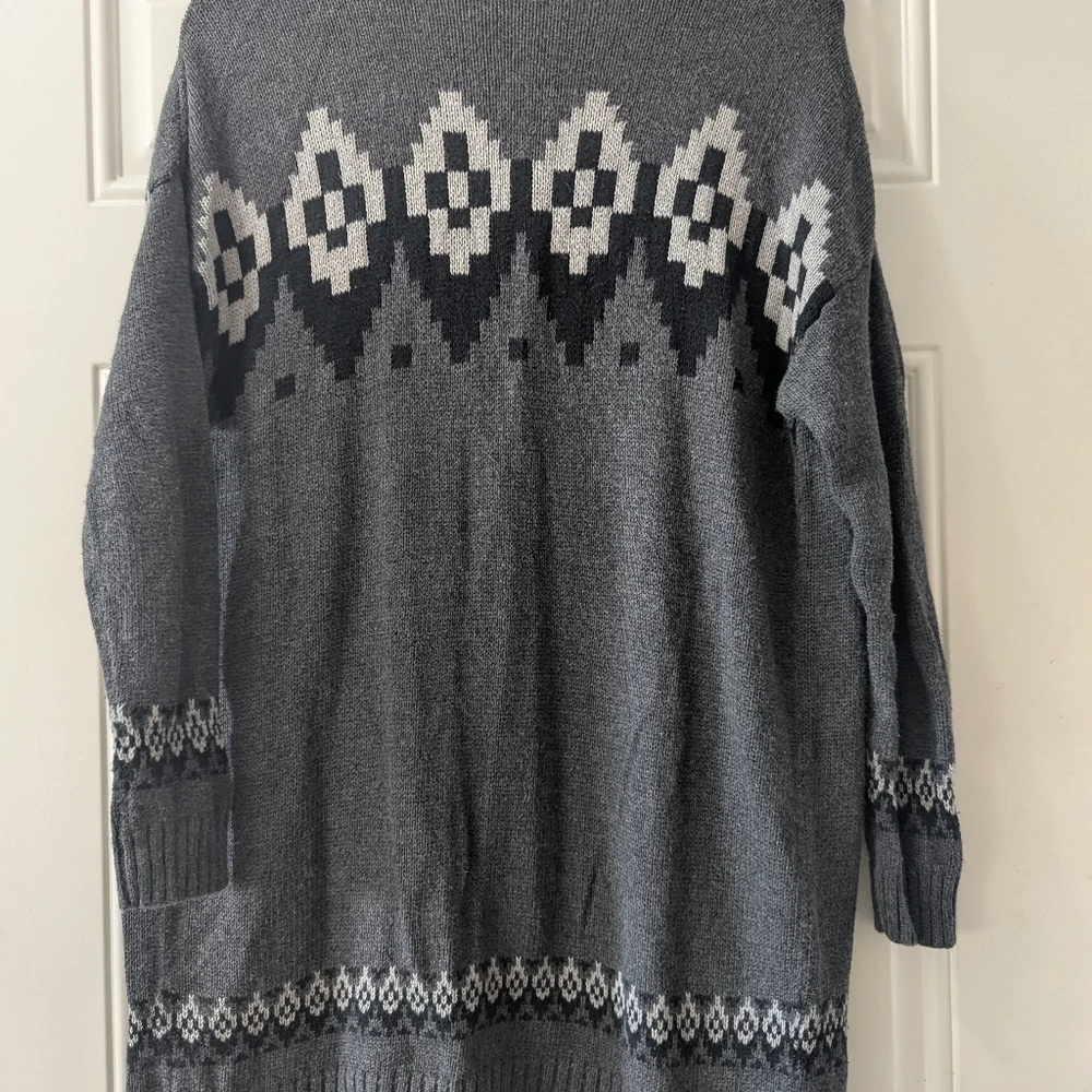 The Limited Women's Charcoal Geometric Cardigan, Size Medium